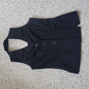 Black button up vest style top size 4 petite